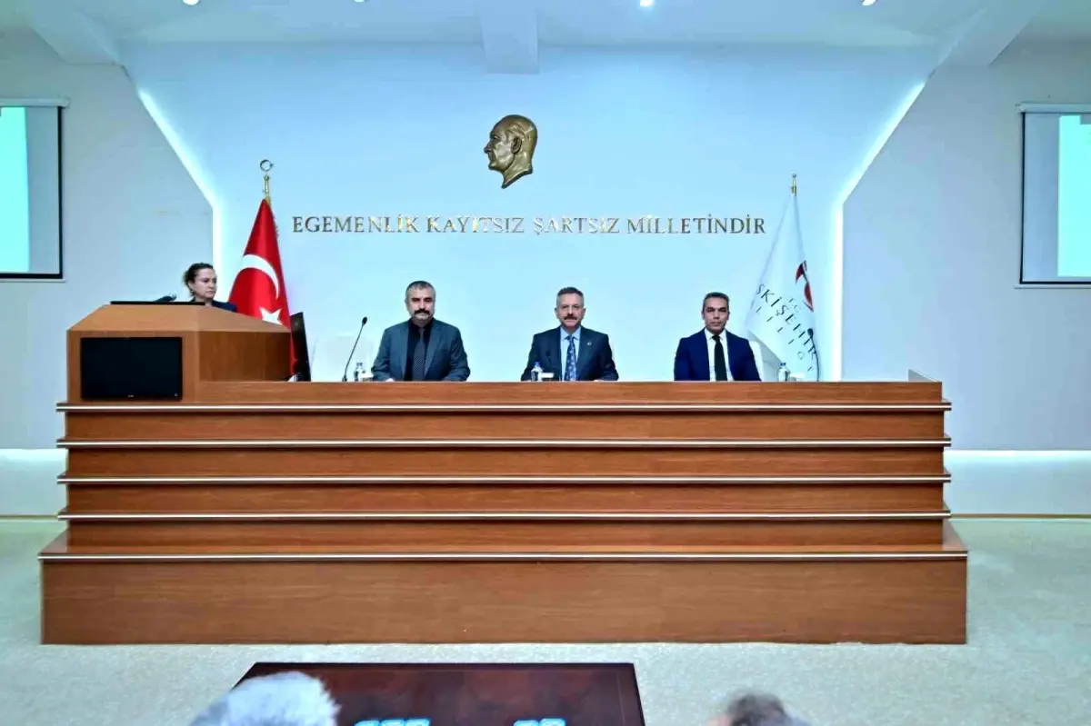 eskisehirde kadinin guclenmesi icin ilk toplanti yapildi jDJf1mcw.jpg