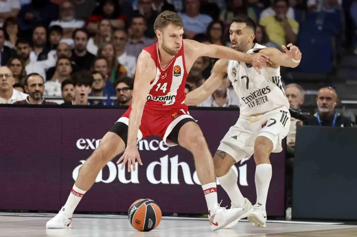 euroleague 3 haftanin mvpsi sasha vezenkov TXvbVh6f