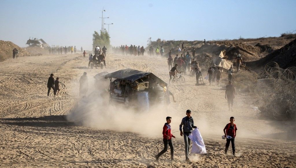 gazzede hayati canlandirmak icin 24 saatte 5 bin faaliyet GPCBEyFs