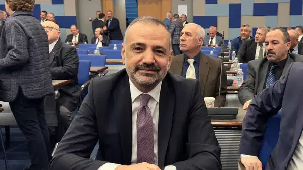 senol aslanogluna once izin verdiler sonra iptal ettiler NUfeny18.jpg