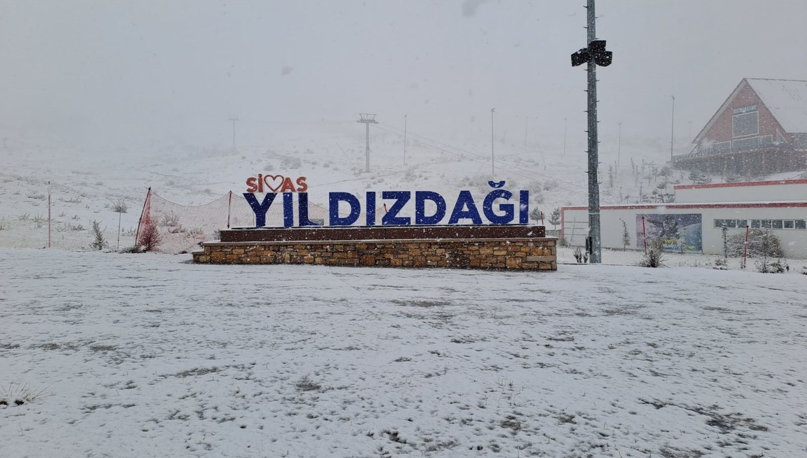 sivasa ilk kar dustu 2aYOtHEx.jpg