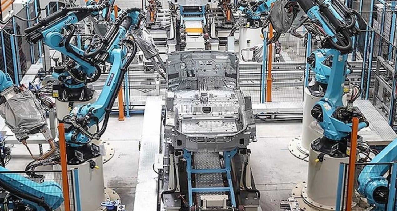otomobil uretimi durma noktasina geldi kriz derinlesiyor IVcAhYmW.jpg