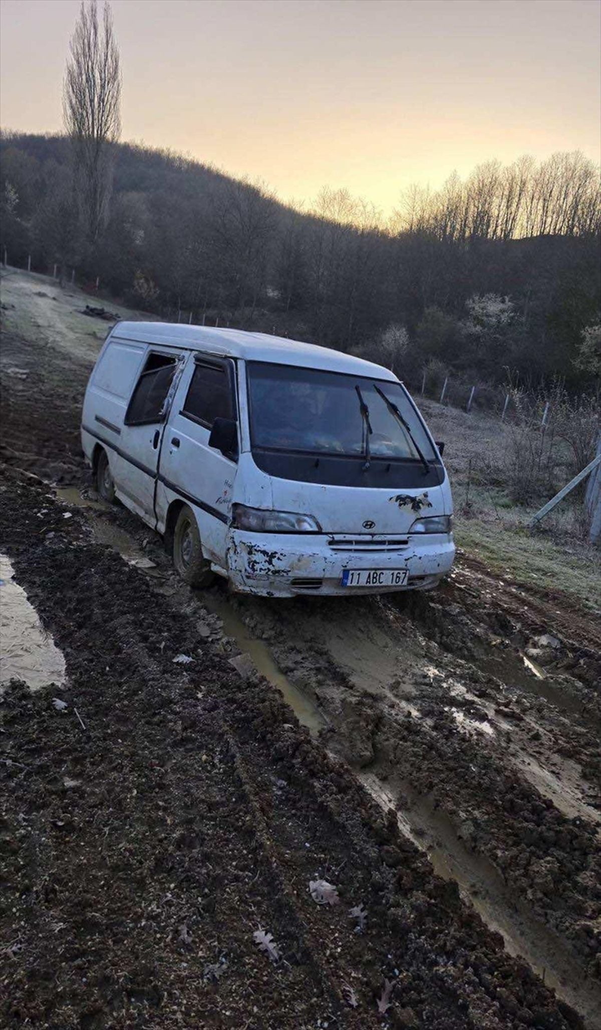 Bilecik’te Kaçak Odun Taşıyan Şahsa Yasal İşlem Yapıldı